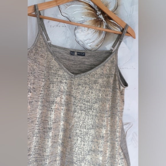 Metallic Tank Top - Picture 2 of 5